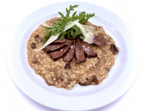 RISOTTO AL FUNGHI PORCINI s hovädziou  sviečkovicou